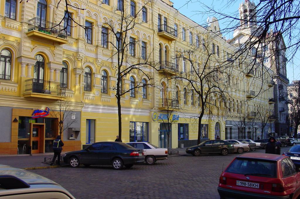 Apartment On Horodetskoho 4 Kiev Esterno foto