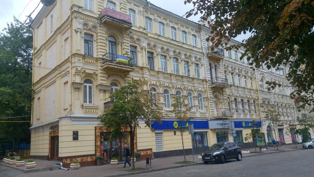 Apartment On Horodetskoho 4 Kiev Esterno foto